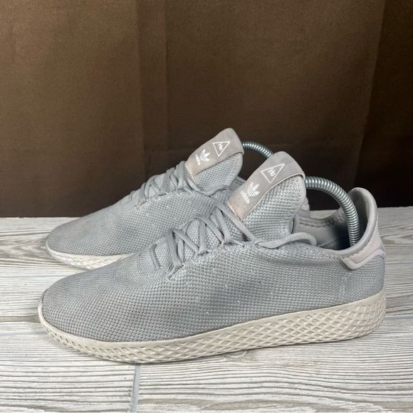Adidas Womens Shoes Pharrell Williams Hu Tennis Sneaker Gray Size 8 - Picture 3 of 10